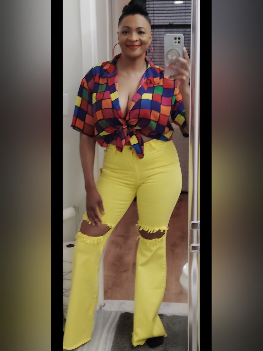 GJG Denim High-Rise Yellow Distressed Flare-Leg Jeans for Women 😮💨💛🫰🏾 - Picture 7 of 7